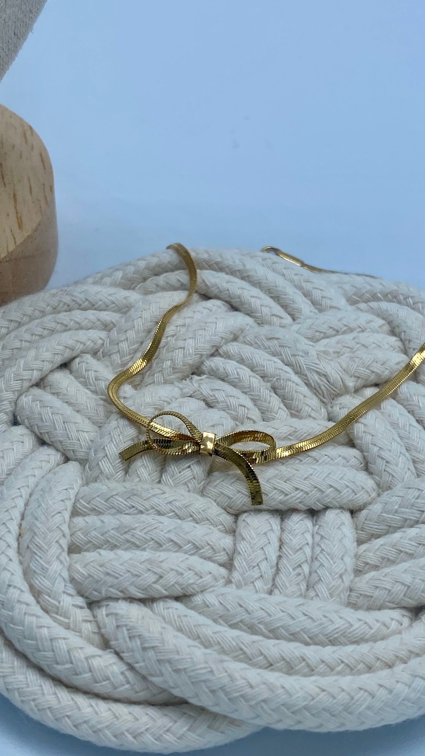 Collar Lazito